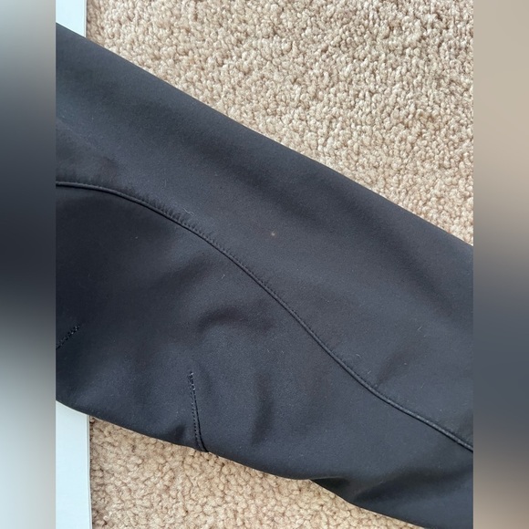 Helly Hansen Lightweight Jacket Size Large Black - Picture 13 of 13